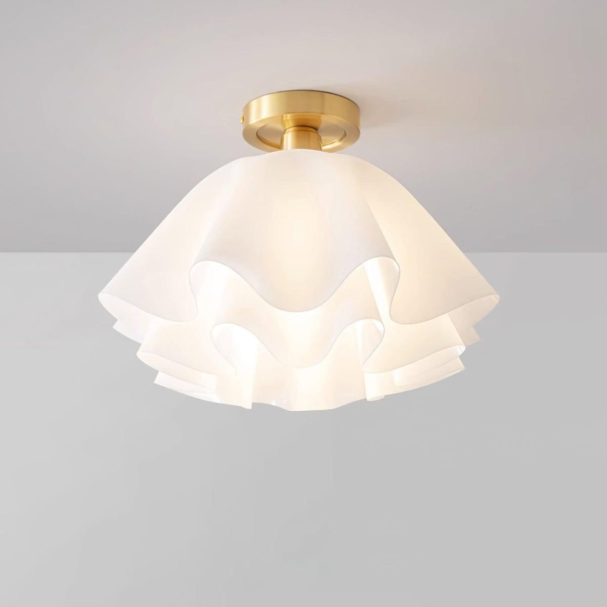 Valentina Flower-Shape Ceiling Light detail