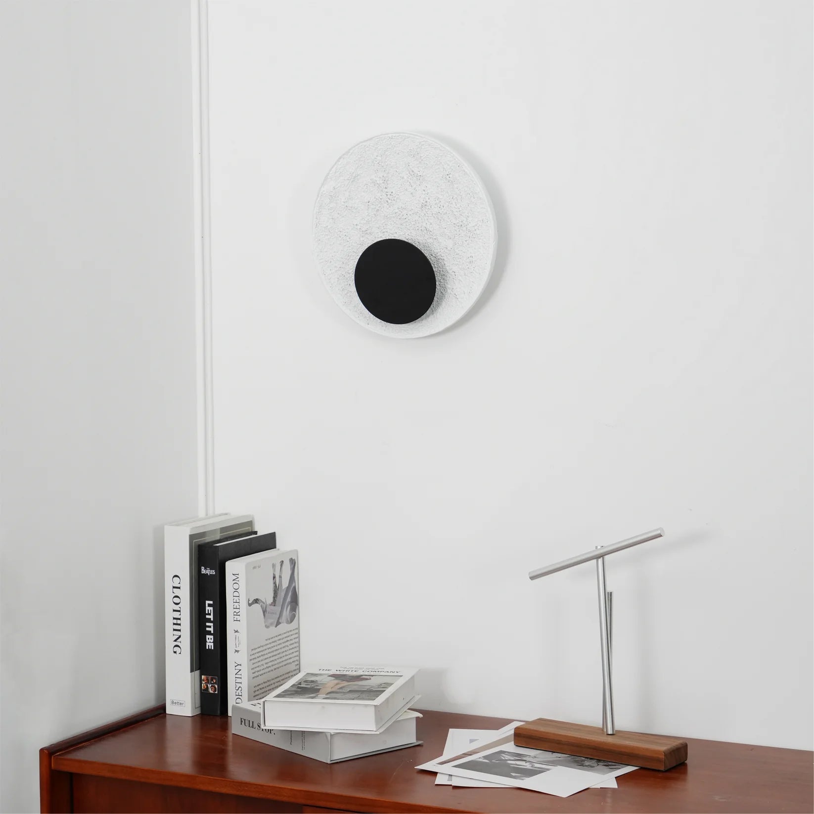 Byers Modern LED Round Resin Wall Lamp Bedroom Dining Room