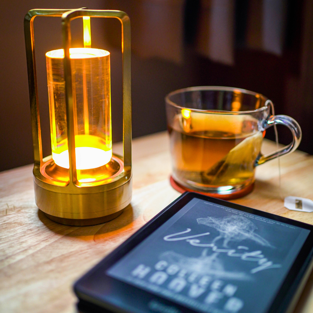 Klarako™ | Crystal Lantern with Touch Control & USB Charging | Elegant Lighting for Any Room 4
