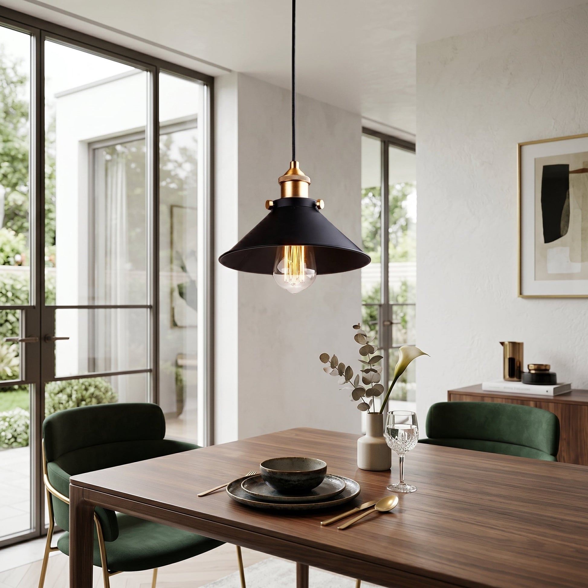 Kveld | Vintage Iron Pendant Light with Industrial Design | Adjustable Hanging Length for Focused Illumination 1