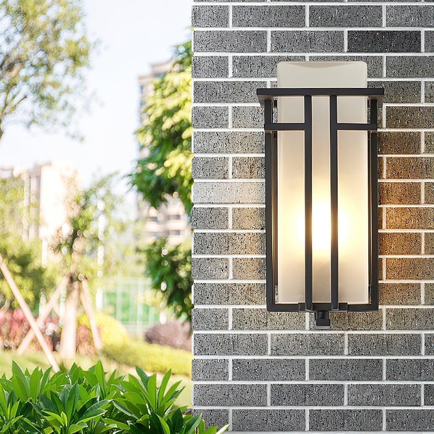 Linden Collection | Outdoor Wall Lantern with Retro Design | Durable Iron Sconce for Elegant Outdoor Spaces 3