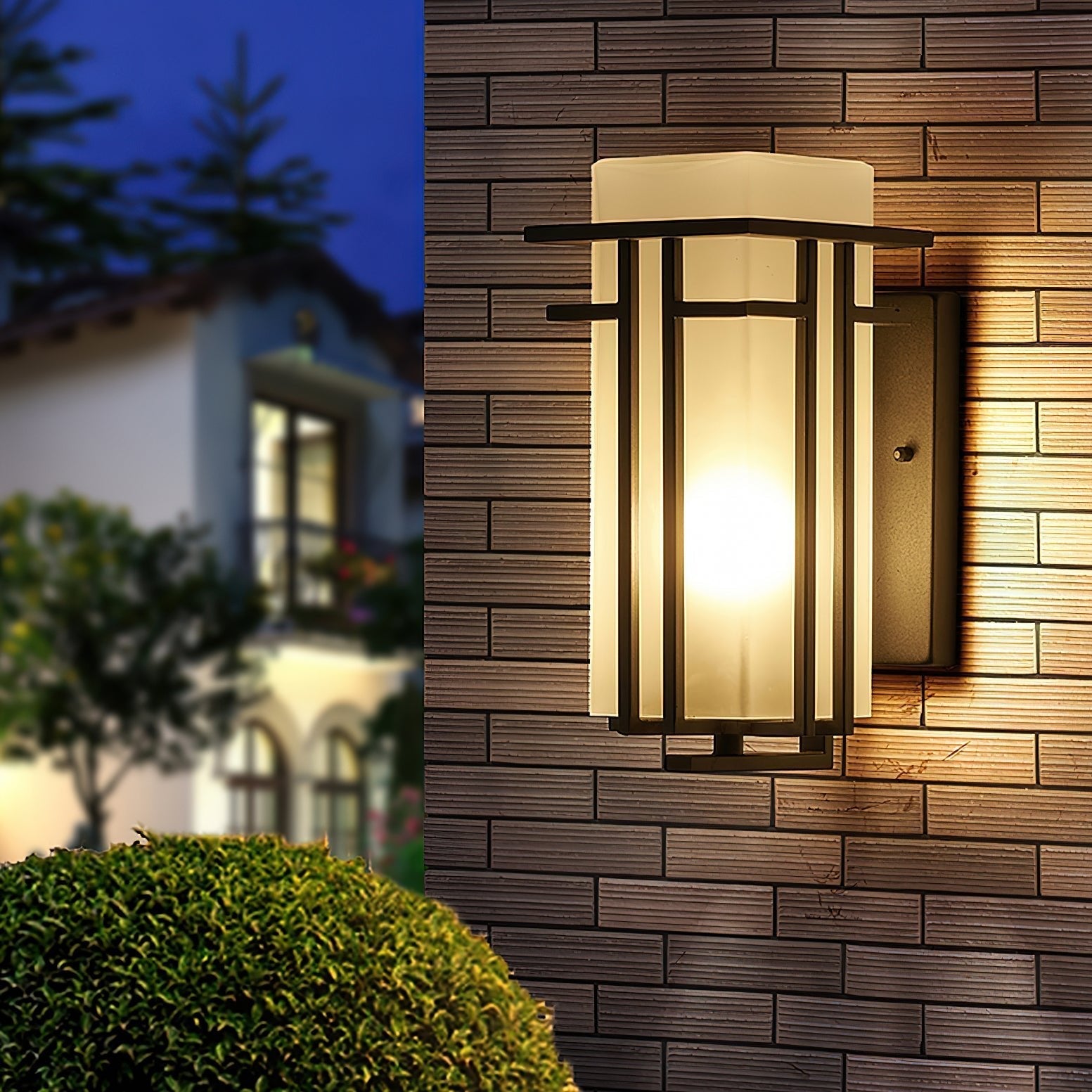 Linden Collection | Outdoor Wall Lantern with Retro Design | Durable Iron Sconce for Elegant Outdoor Spaces 4