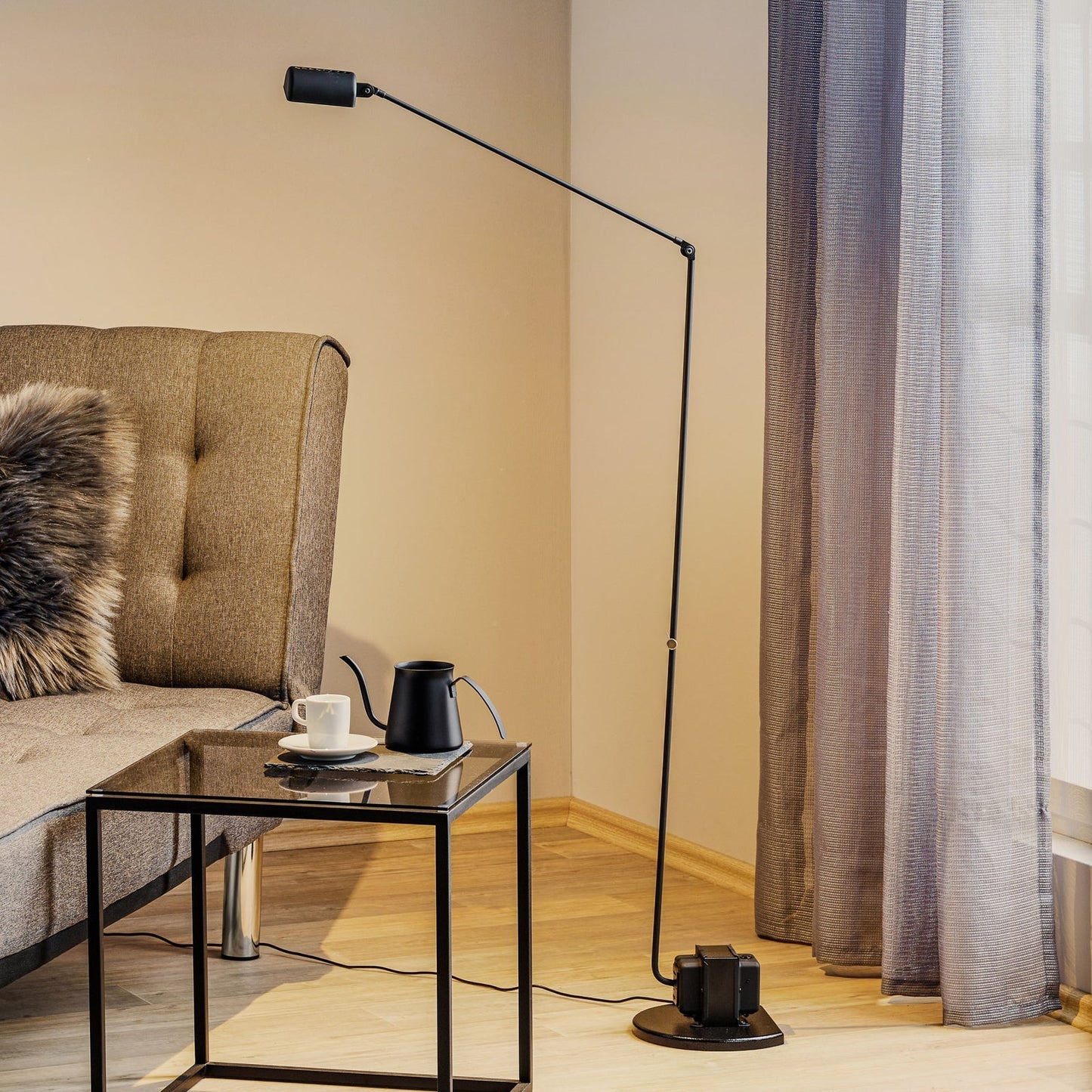 Lumen Daphine | Modern Floor Lamp with Adjustable Dual-Arm Design | Precision Task Lighting for Living Rooms 8