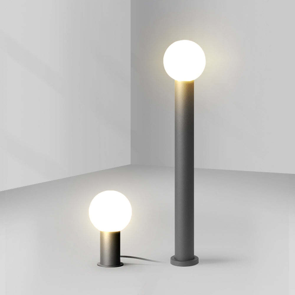 Modern LED Outdoor Lamp | Sleek Metal Design for Pathway Illumination 5