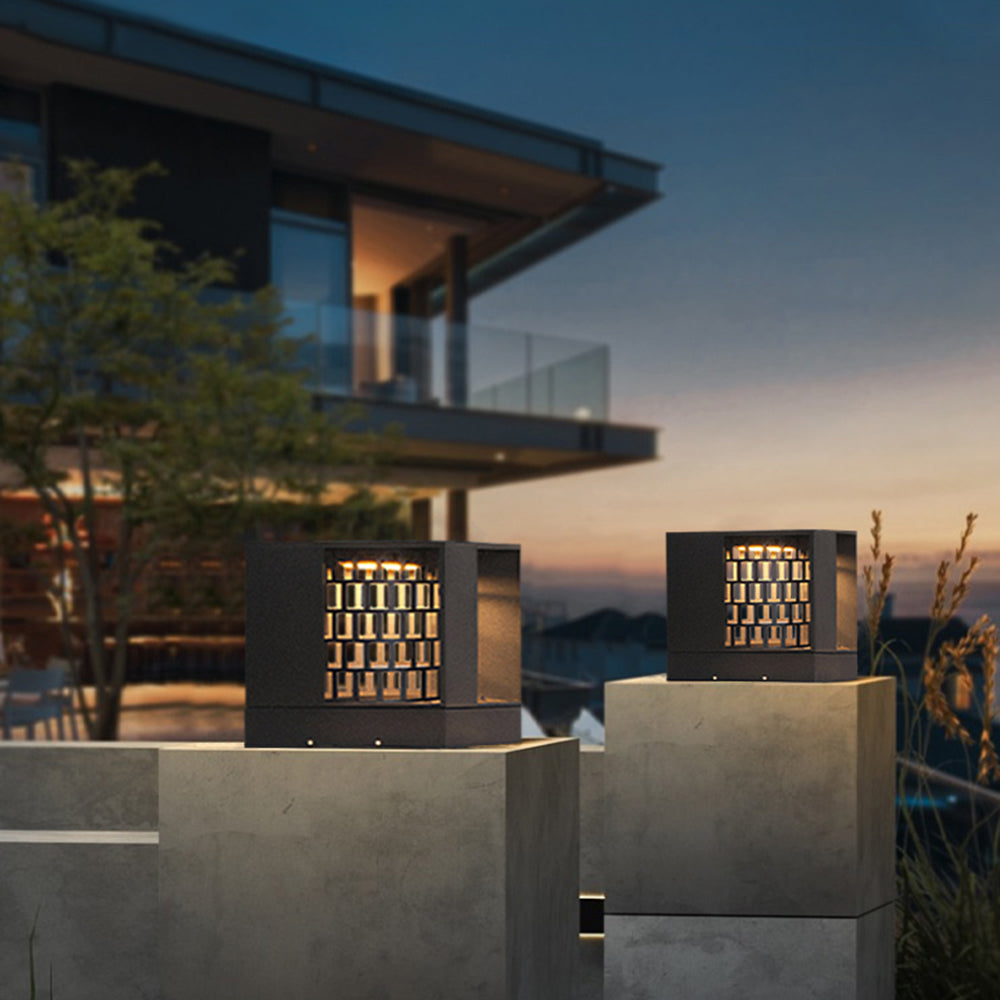 Ray Modern Outdoor Table Lamp | 4 Sizes