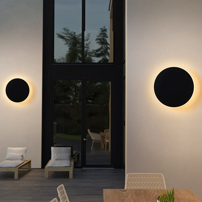 Modern Outdoor Wall Light | Weather-Resistant LED Fixture for Stylish Illumination 1
