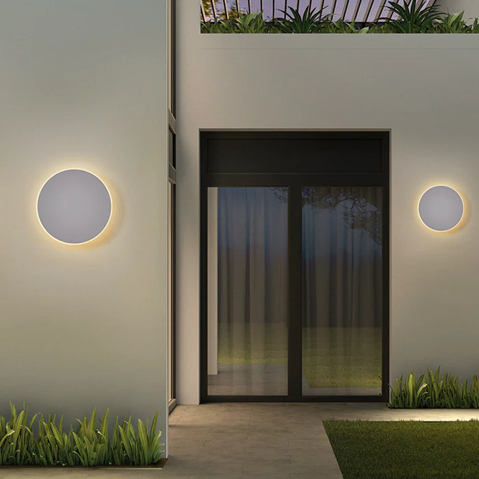 Modern Outdoor Wall Light | Weather-Resistant LED Fixture for Stylish Illumination 5