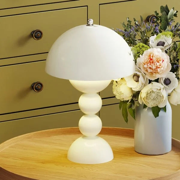 Nordic Flower Buds | Portable Table Lamp with Rechargeable Battery | Cordless Design for Modern Ambiance 2