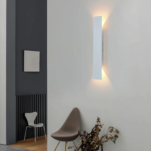 Outdoor Wall Lamp | Waterproof Aluminum Design with Energy-Efficient LED | Modern Outdoor Lighting for Enhanced Ambiance 8