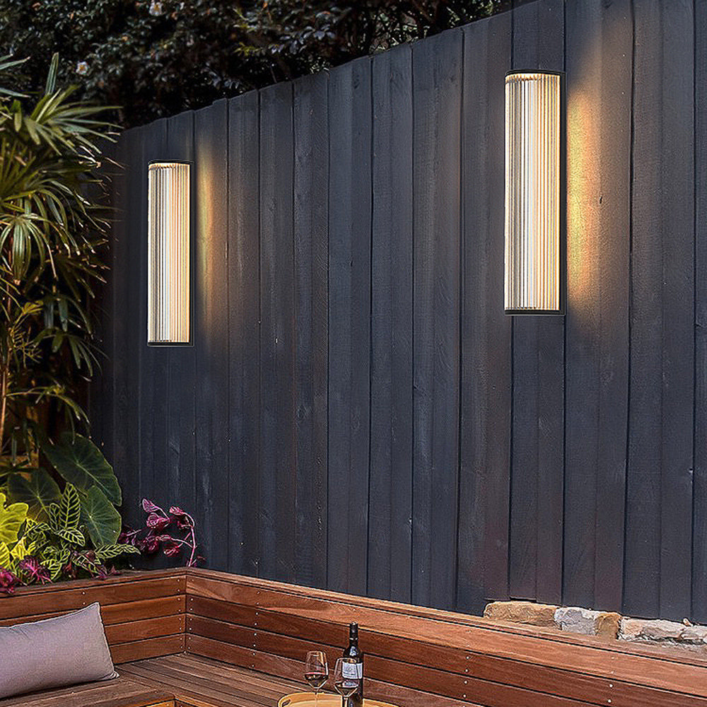 Semi-Cylindrical Outdoor Wall Lamp