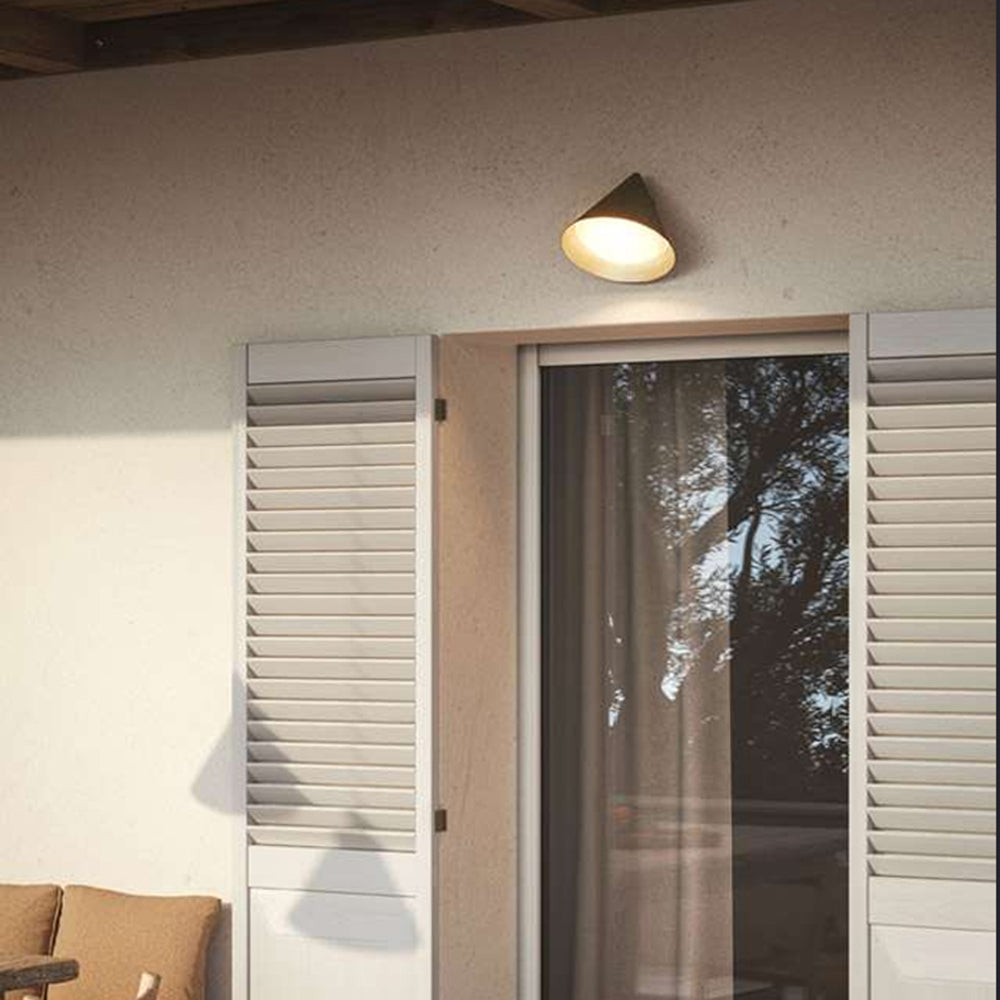 Ray Collection | Modern Outdoor Wall Lamp with Waterproof Design | Stylish Exterior Lighting for Enhanced Outdoor Spaces 0