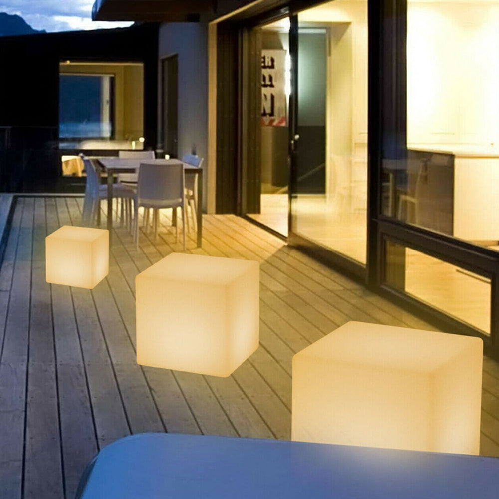 Ray Collection | Outdoor Lamp with Weather-Resistant Design | Elegant Garden Lights for Warm Outdoor Ambiance 0