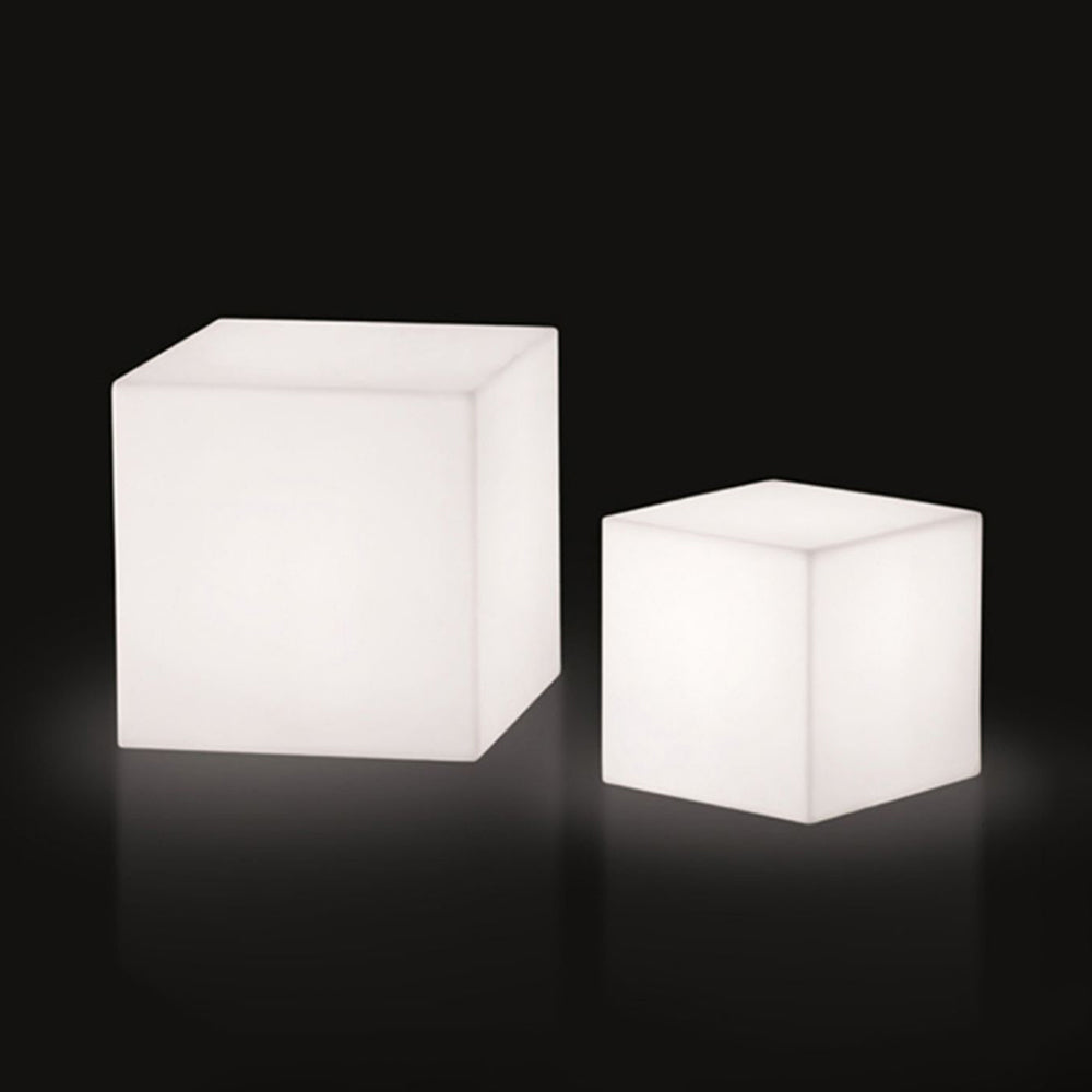 Ray Collection | Outdoor Lamp with Weather-Resistant Design | Elegant Garden Lights for Warm Outdoor Ambiance 8