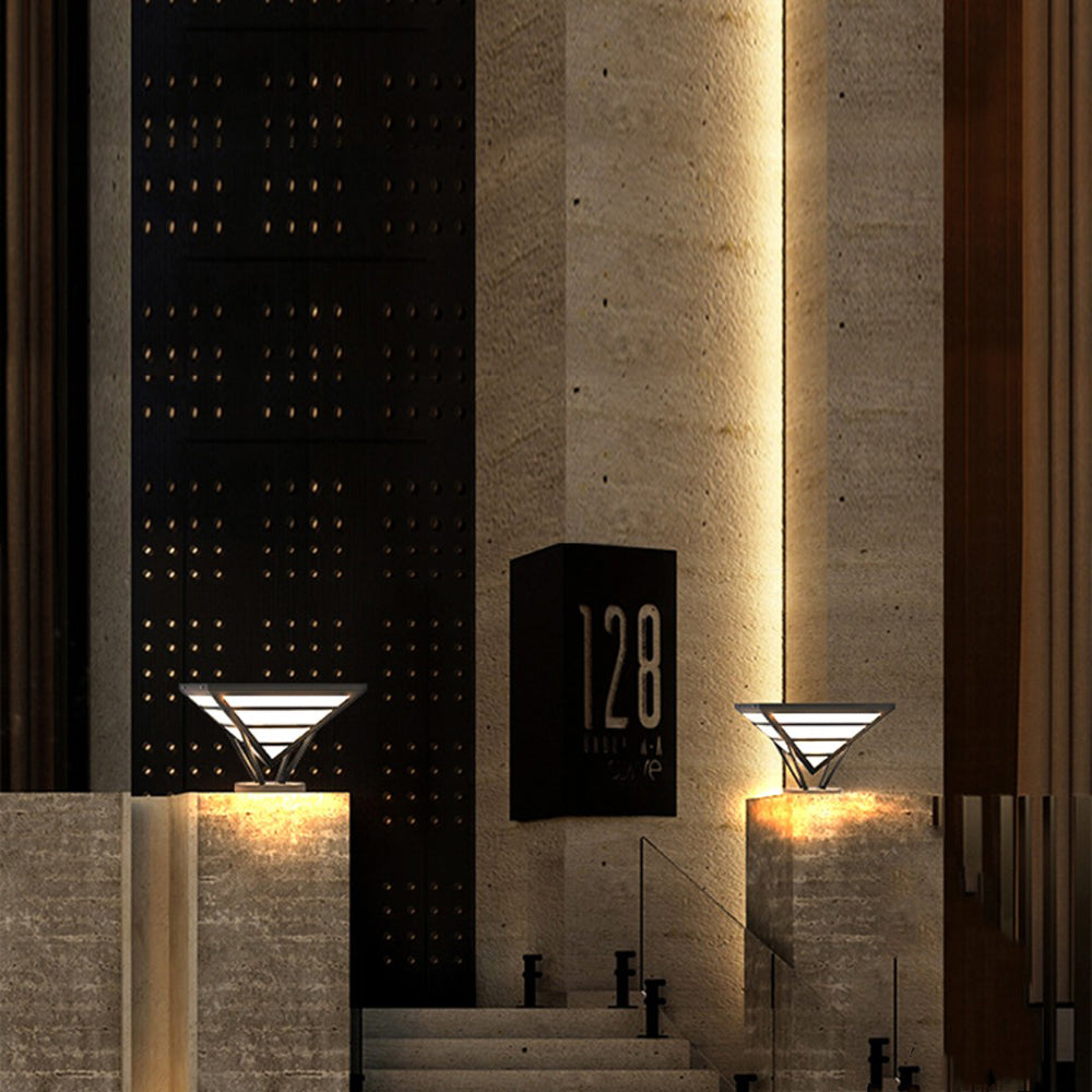 Diamond Metal Outdoor Pathway Light