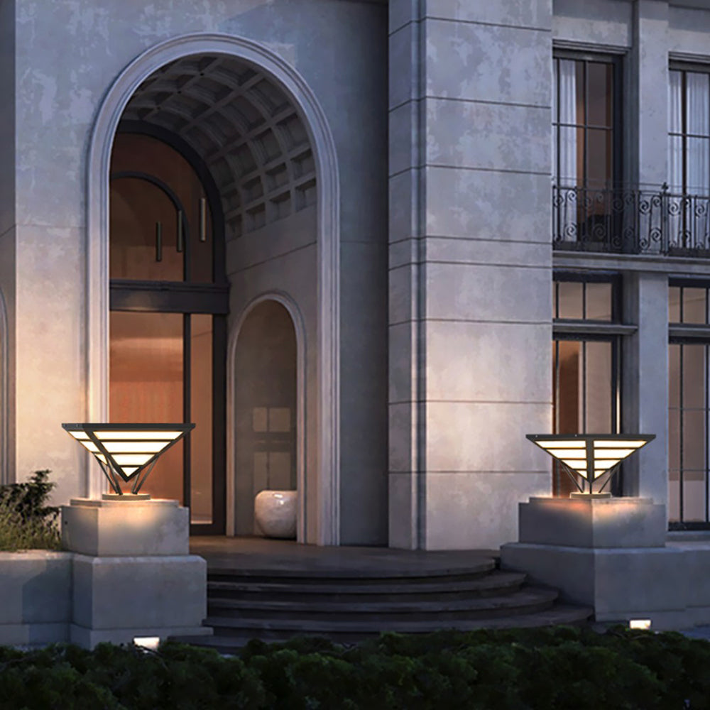 Diamond Metal Outdoor Pathway Light