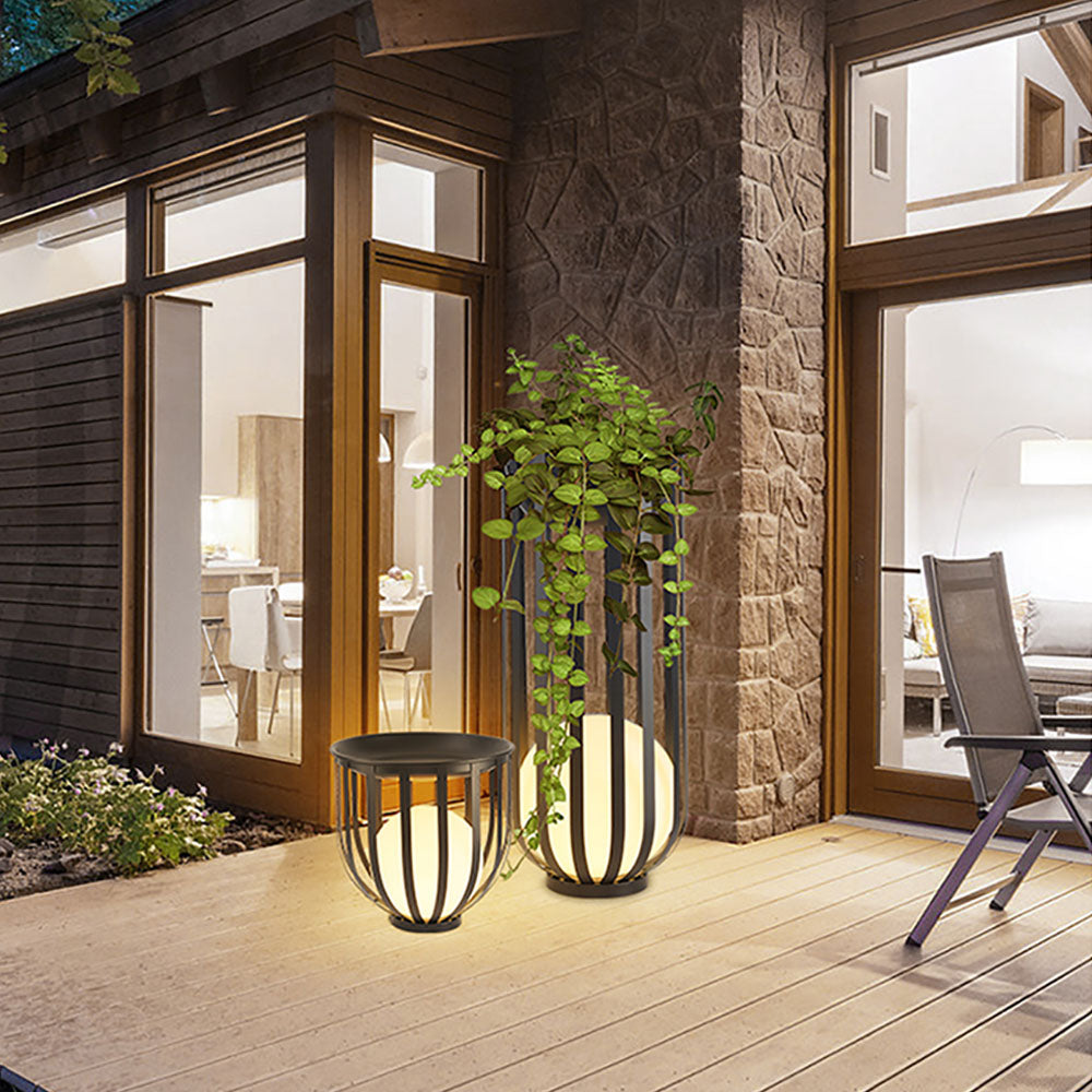 Ray Modern Globe Solar Floor Lamp | 3 Sizes