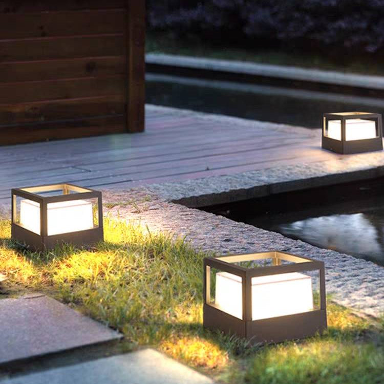 Solar Pillar Light | Remote Colour Change