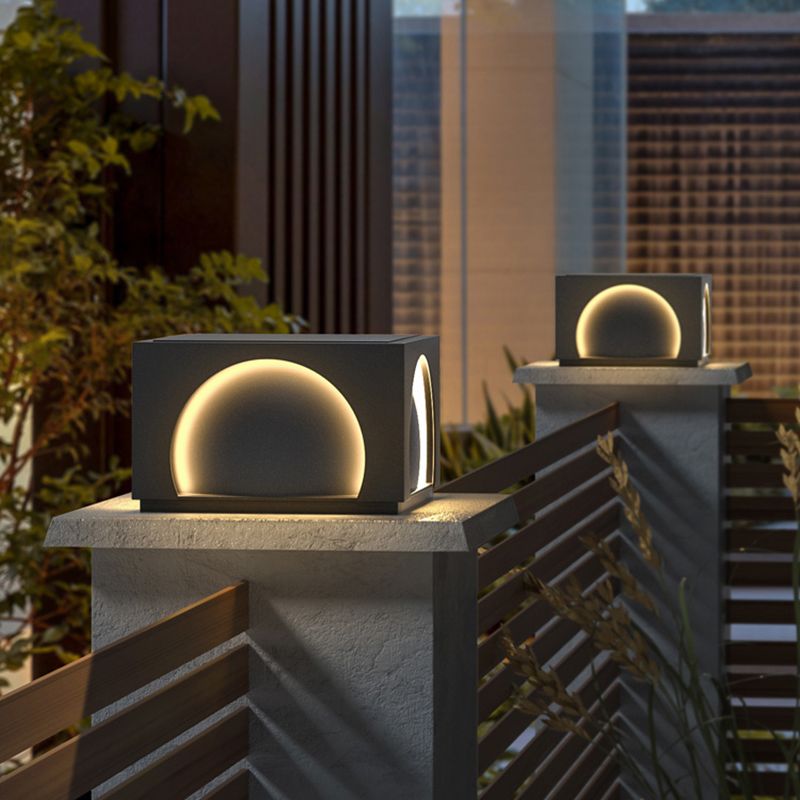 Solar Outdoor Pillar Lamp | Black