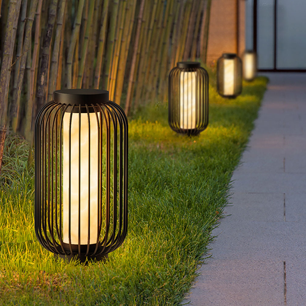 Ray Collection | Solar Outdoor Lantern with Antique Brass Finish | Durable Lighting for Inviting Outdoor Spaces 3