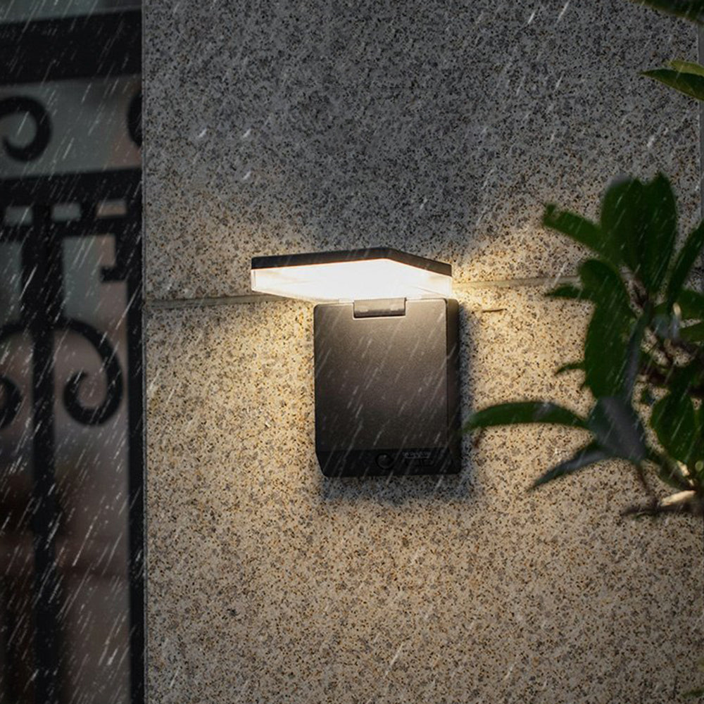 Solar Minimalist Outdoor Wall Lamp