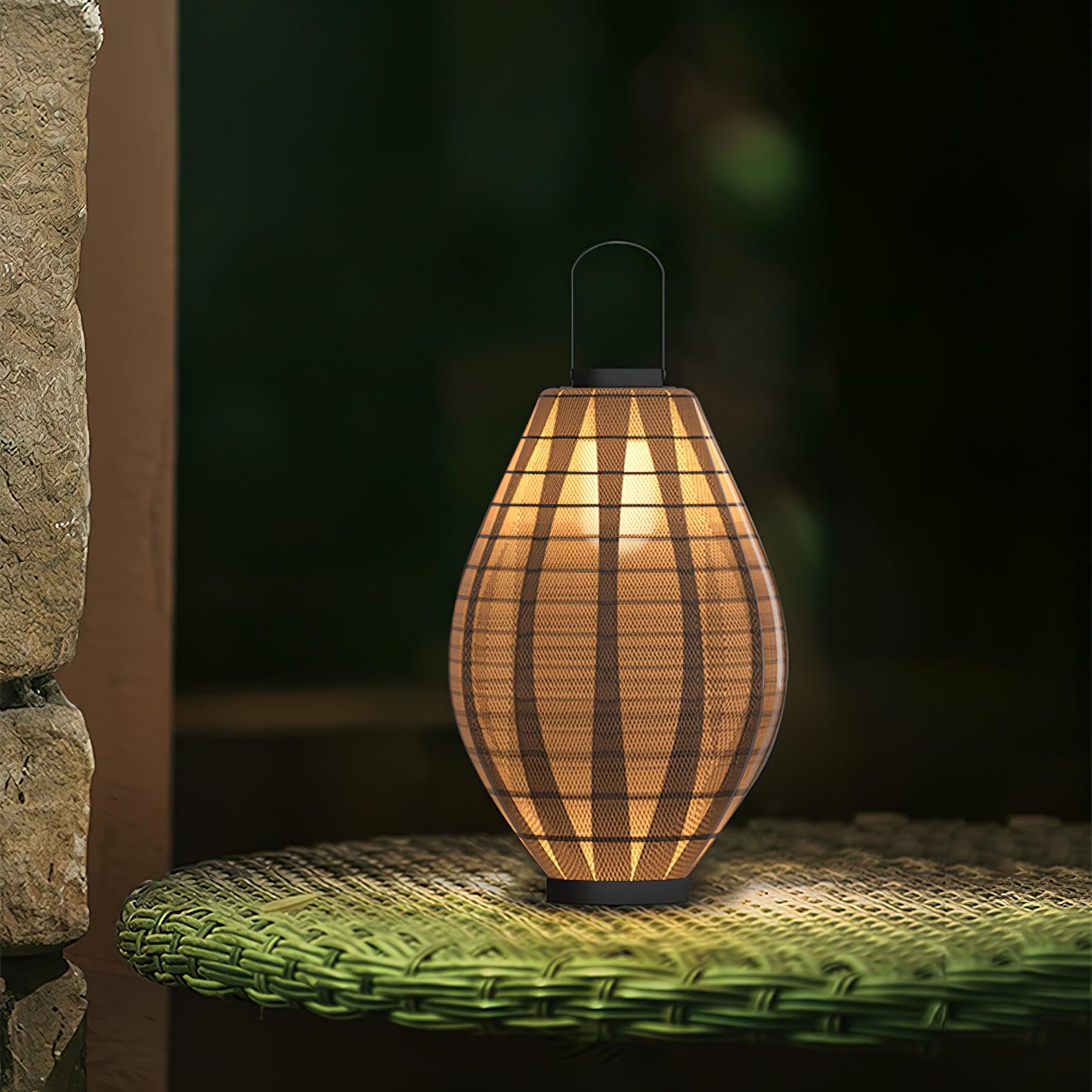 Ray Mesh Beacon | Outdoor Lamp with Waterproof Design | Elegant Solar Lights for Ambient Garden & Patio Illumination 5