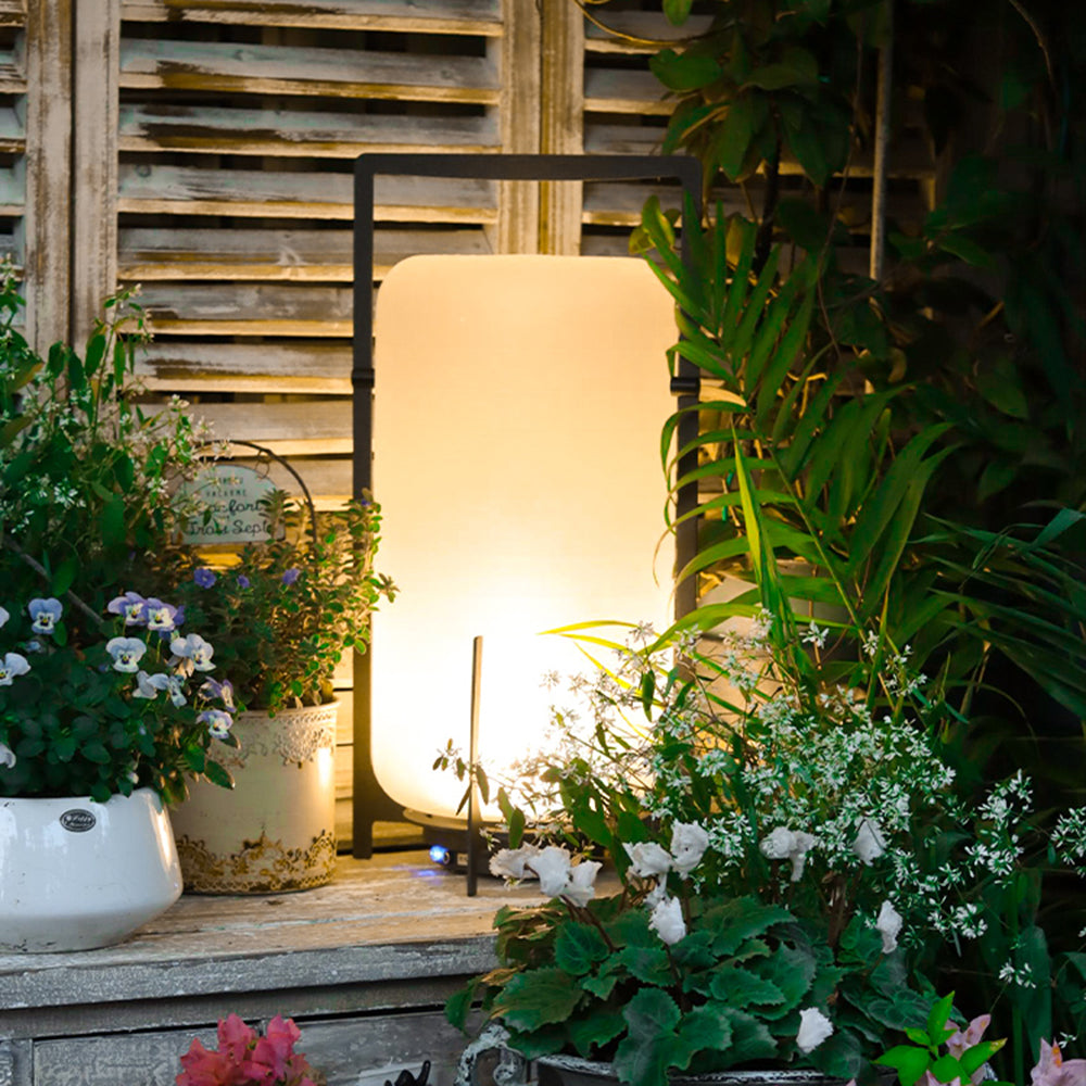 Ray Outdoor Pathway Light | 3 Sizes | Solar