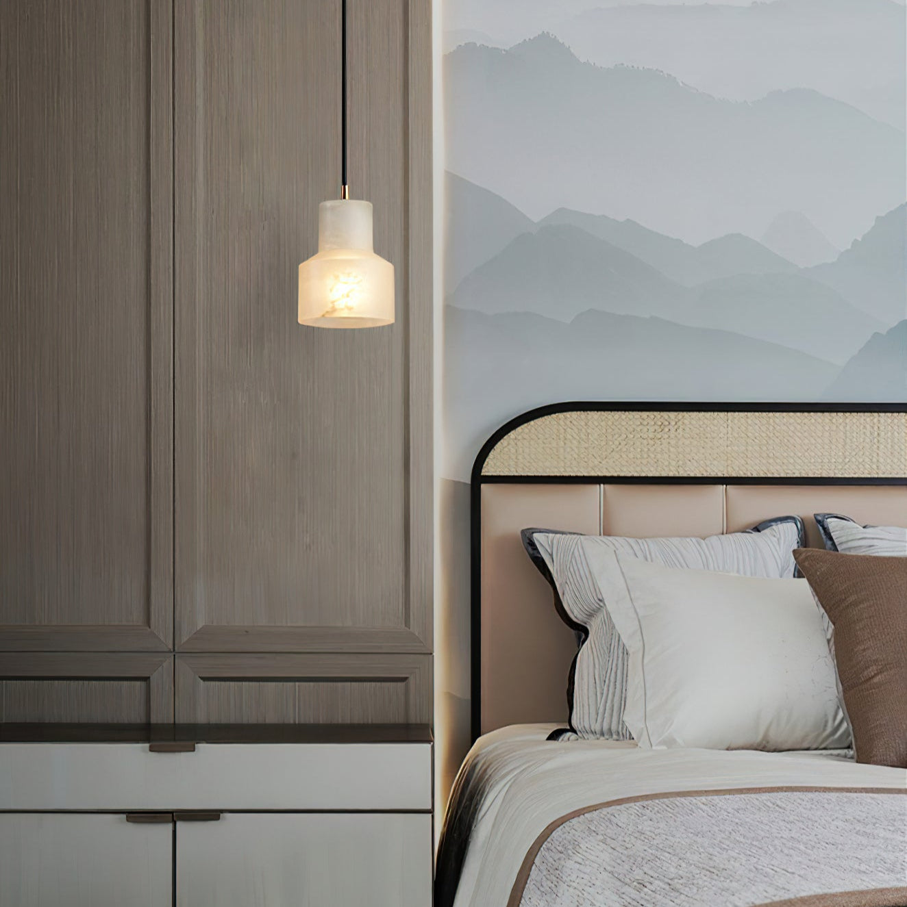 Ritta | Pendant Light with Adjustable Height & Unique Alabaster Design for Timeless Elegance 5