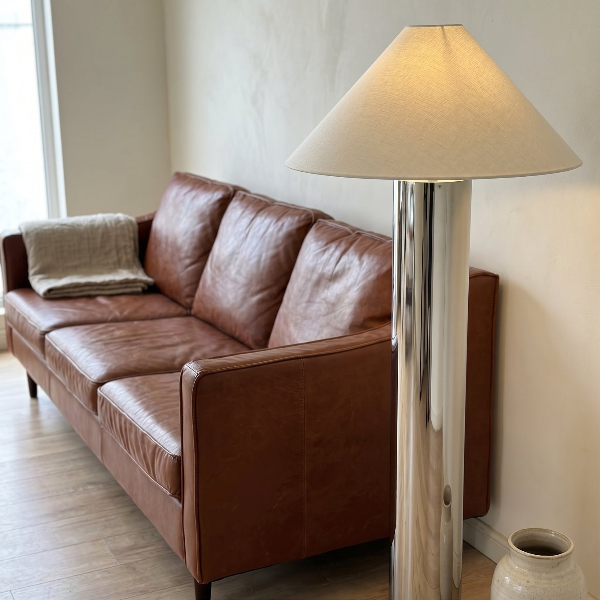 Sculptural Stainless Steel Floor Lamp | Minimal Design for Elegant Living Room Lighting 5