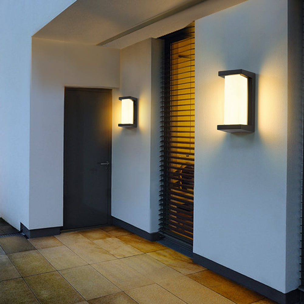Smart Lighting Solutions | Motion Sensor Wall Light with LED Technology | Hands-Free Illumination for Indoor and Outdoor Use 3