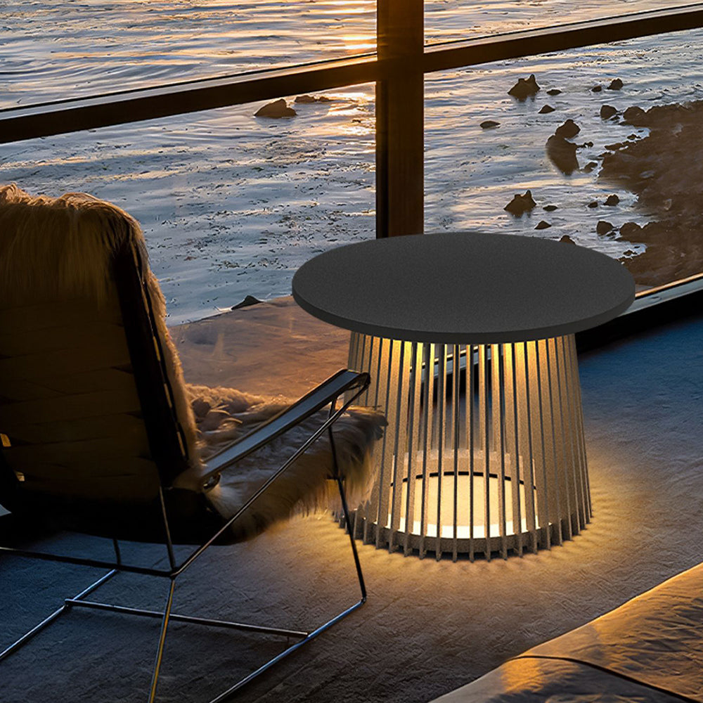 Ray Solar Outdoor Floor Lamp | 4 Sizes