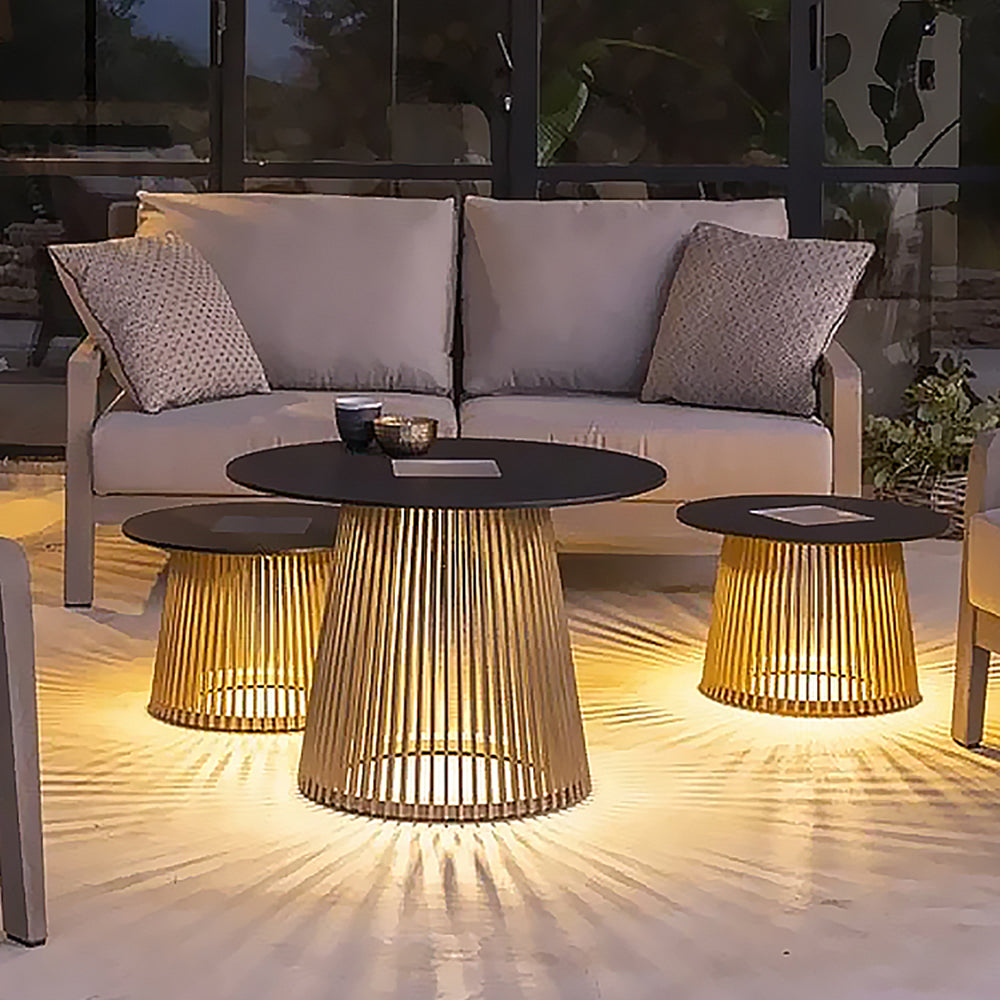 Ray Solar Outdoor Floor Lamp | 4 Sizes