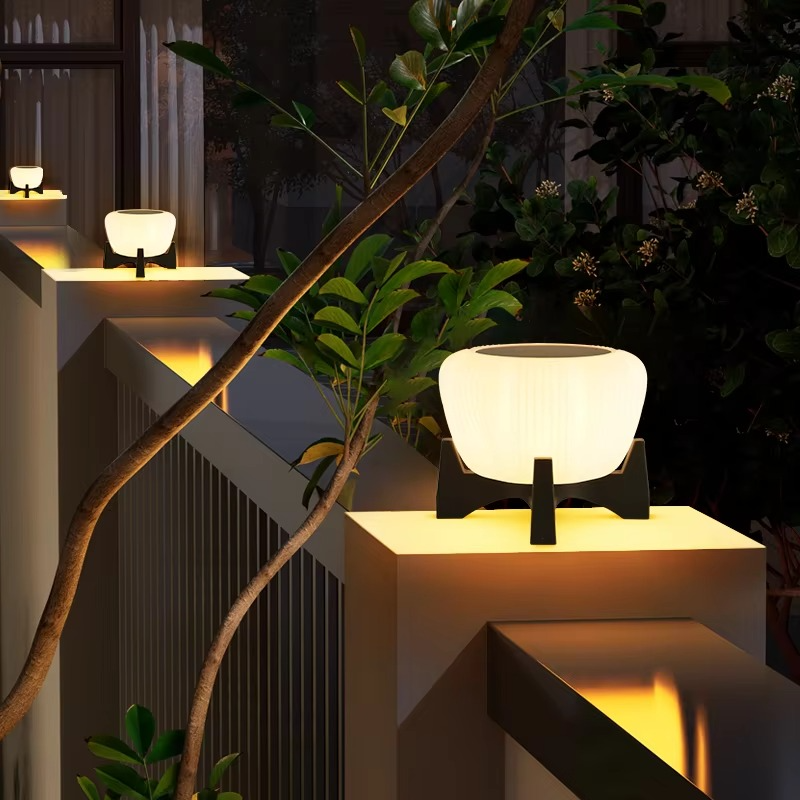 Solar Lights Outdoor | LED Landing Light with Automatic Dusk Activation | Weatherproof Design for Safe Pathway Illumination 2