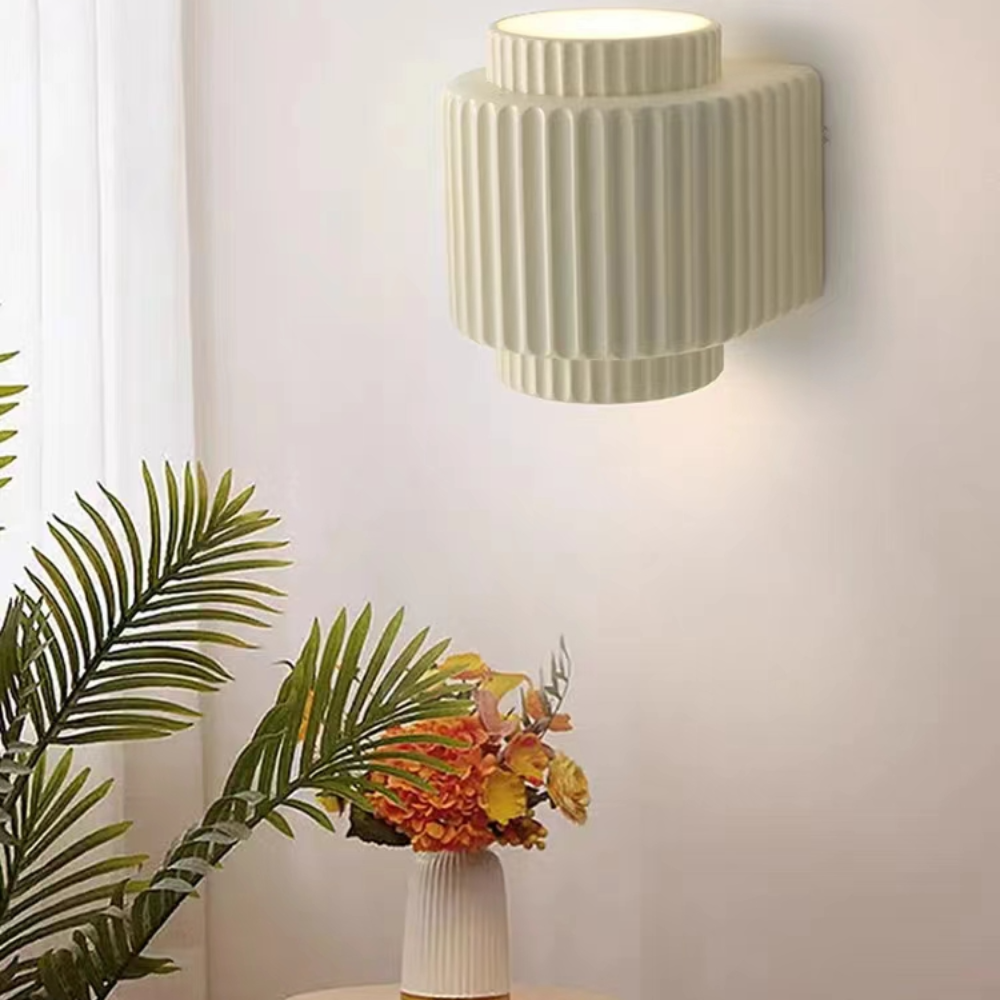 Vintage Cylindrique flush mount ceiling light detail