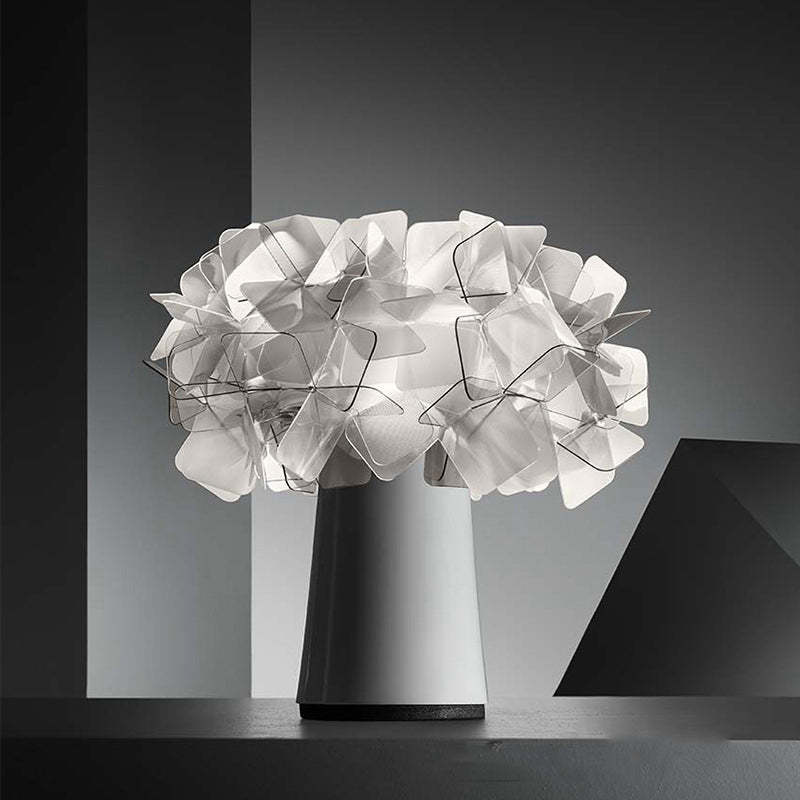 Petal Table Lamp